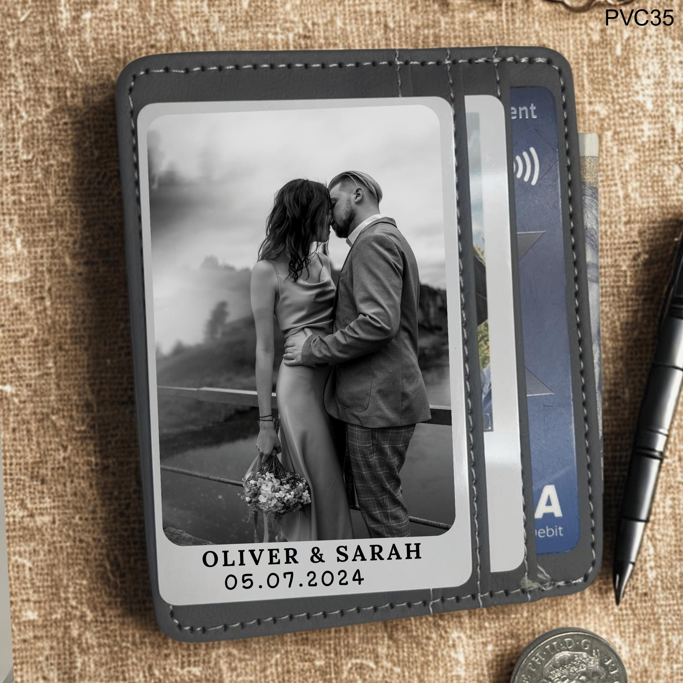 Custom Photo PVC Wallet Card: Personalized Wedding Keepsake